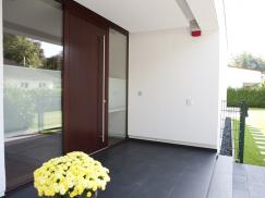PaX Holz-Haustür von Schreinerei Eckert in Offenbach