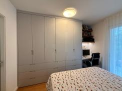 Kleiderschrank maßgefertigt 
