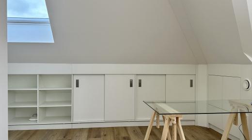 Einbaukommode unter Dachschräge