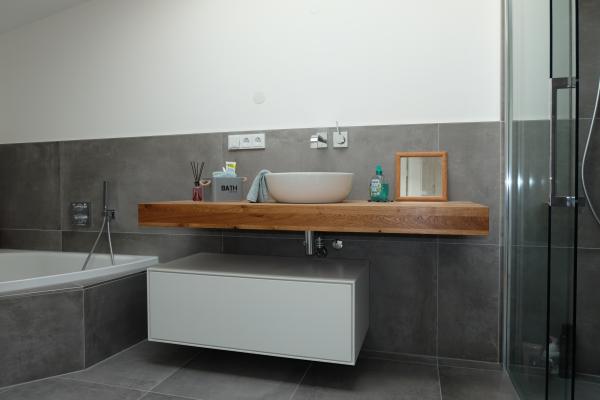 Badezimmer Innenausbau Schreinerei Eckert
