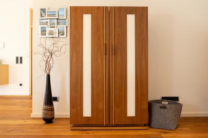 Bar Schrank geschlossen