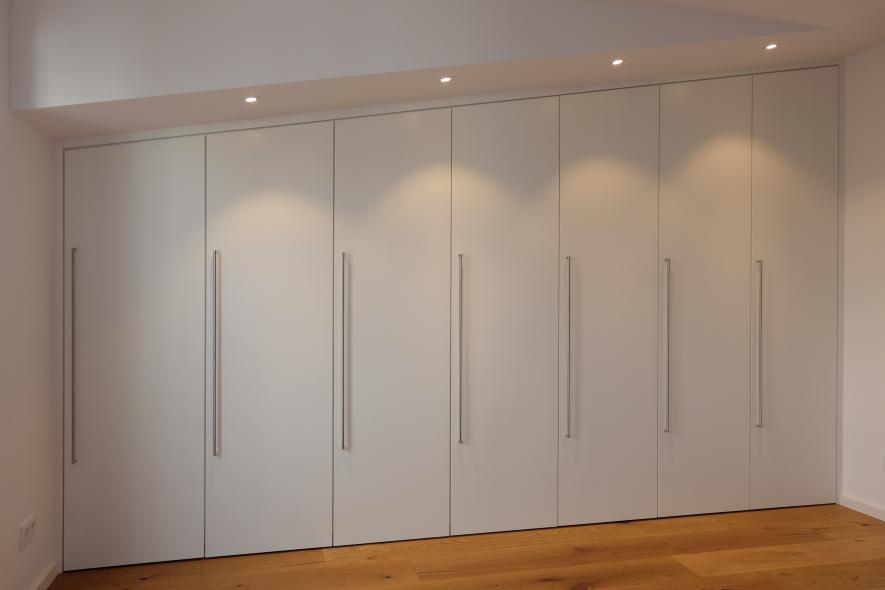 Einbauschrank für Dachschräge